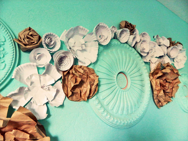 DIY-Paper-Plate-Rolled-Flowers-4