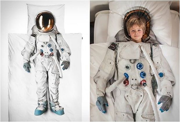 astronaut_bedding