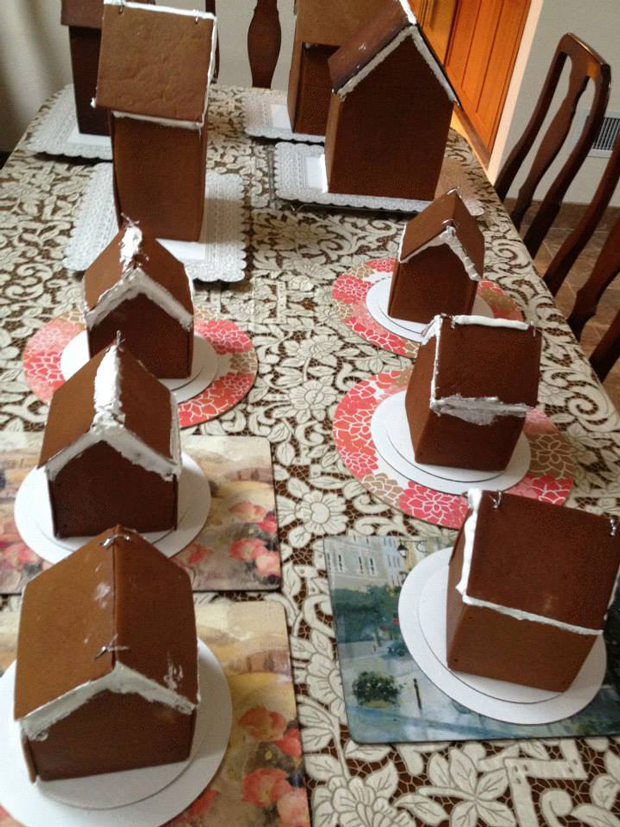 gingerbread_houses_process_2