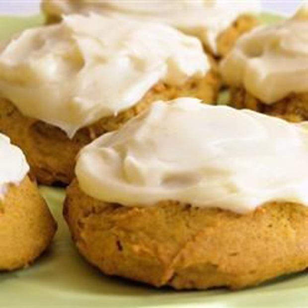 frosted_pumpkin_cookies